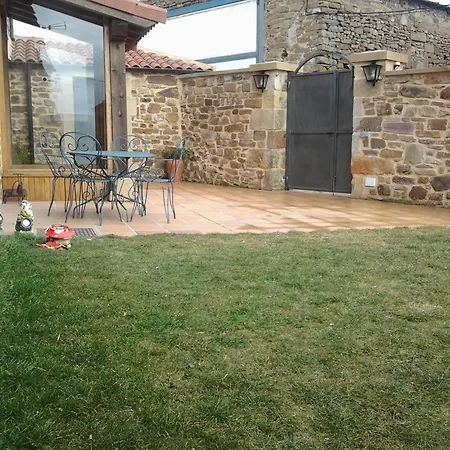 Montes De Alhama Country house *